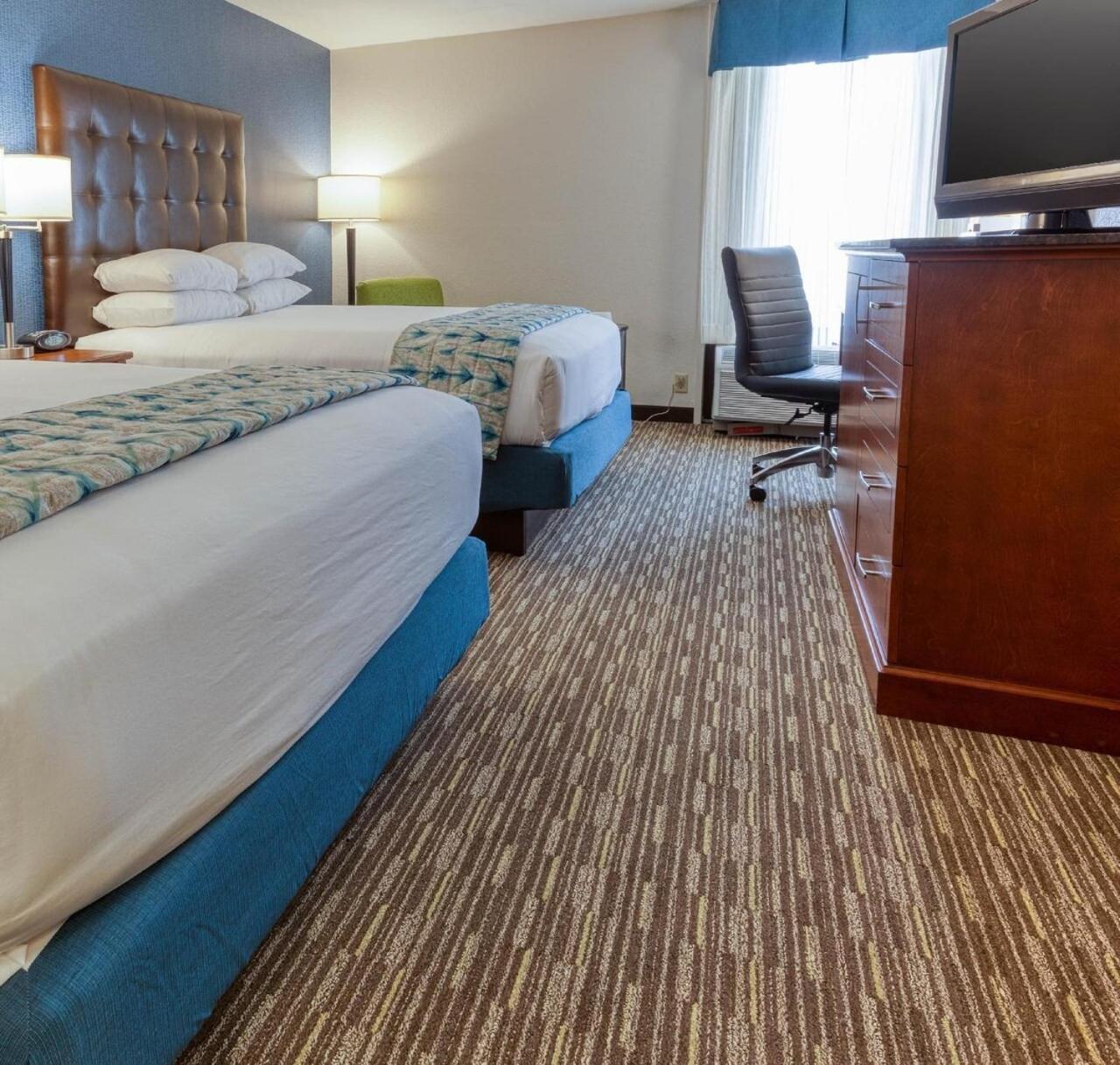 Heritage Inn & Suites St Louis Fenton, Trademark By Wyndham ภายนอก รูปภาพ