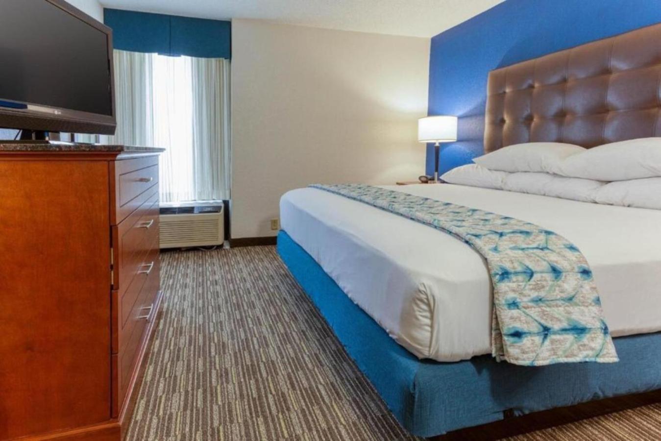 Heritage Inn & Suites St Louis Fenton, Trademark By Wyndham ภายนอก รูปภาพ