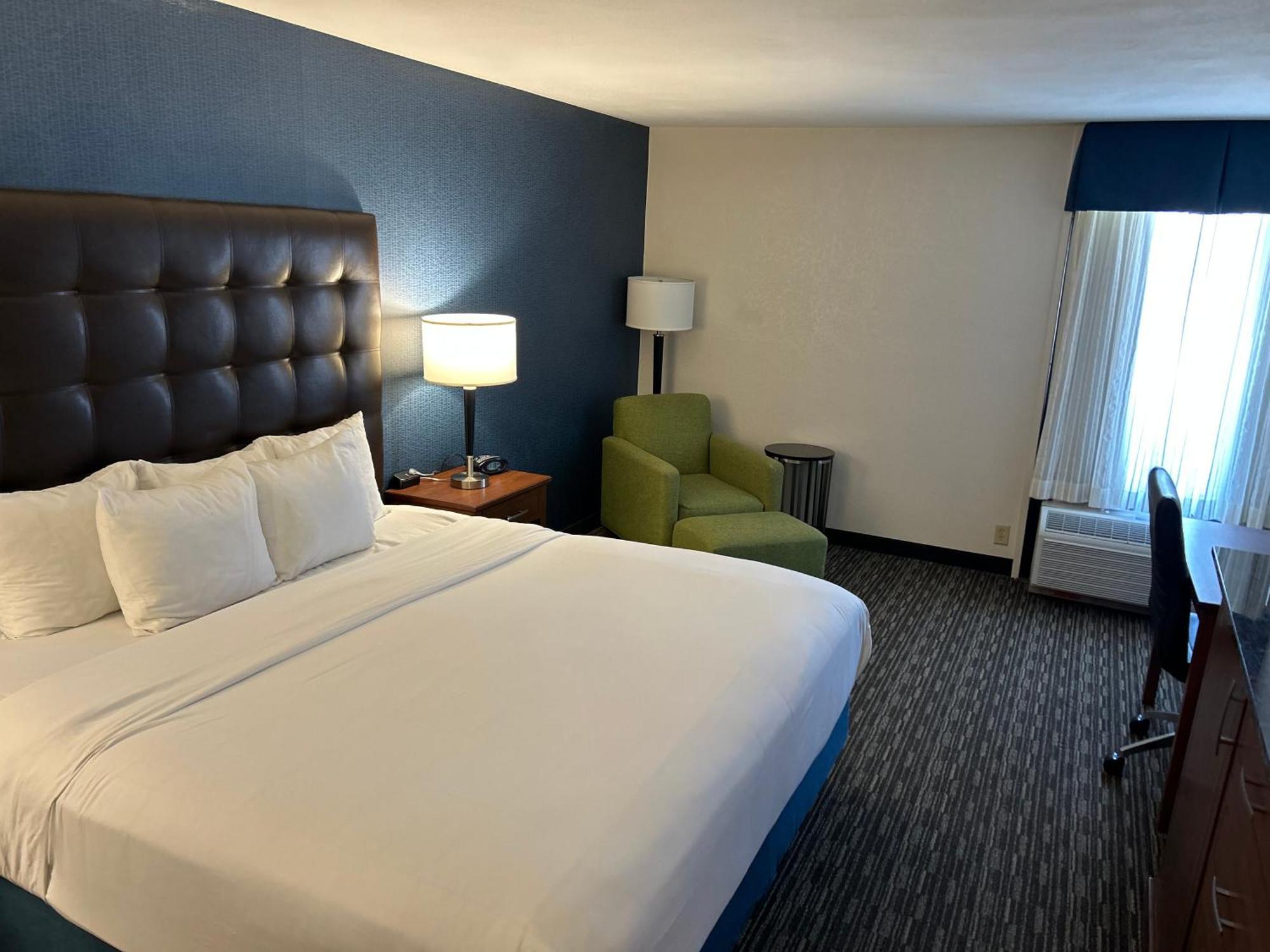Heritage Inn & Suites St Louis Fenton, Trademark By Wyndham ภายนอก รูปภาพ