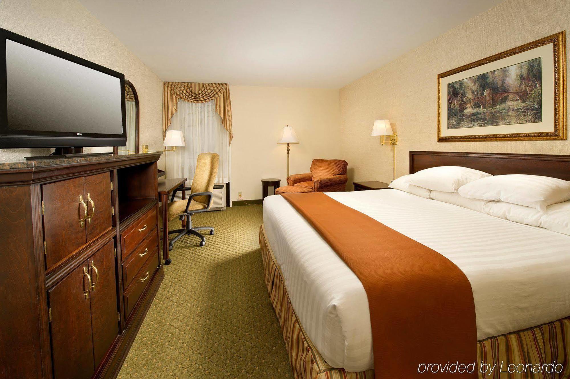 Heritage Inn & Suites St Louis Fenton, Trademark By Wyndham ภายนอก รูปภาพ